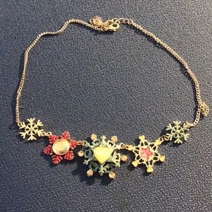 Snowflake necklace